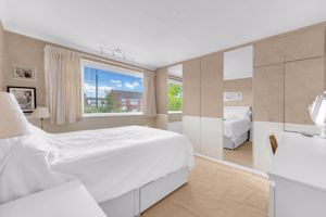 Photo 24- click for photo gallery